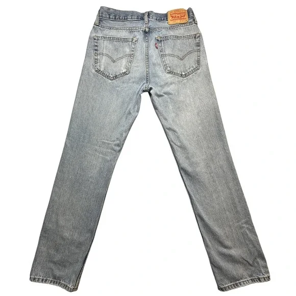 Levis 516 Jeans Mens 33x34 (31x31) Light Wash Blue Denim Straight Leg Zipper Fly - Picture 1 of 16